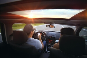 How to lower your risk for distracted driving in Collinsville, IL